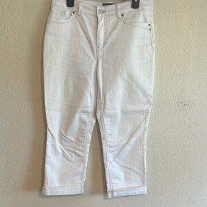 Chico's White Jean Capris Relaxed Fit
